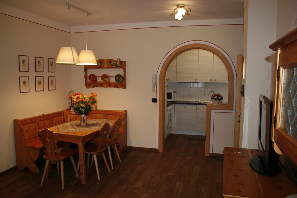 Apartament Casa Basilio Predazzo Pokój zdjęcie
